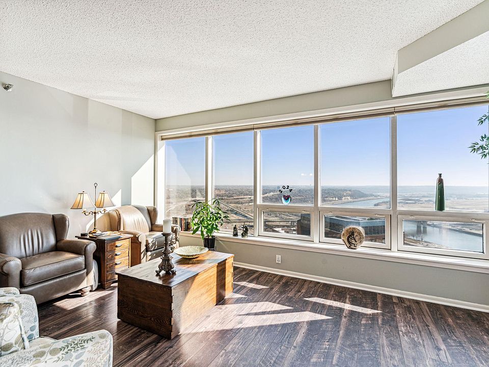 1st image of 168 6th St E Unit 3603