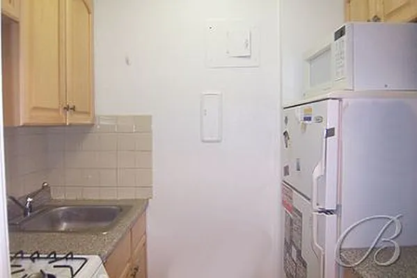 Sold by Bellmarc Realty | media 18