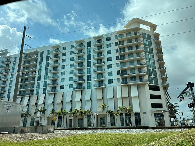 1st image of 507-140 S Dixie Hwy #507