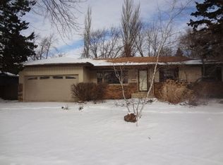 2055 Richard St, Aurora, IL 60506