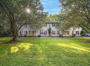 1083 Pine Hall Rd #1083, Mathews, VA 23109