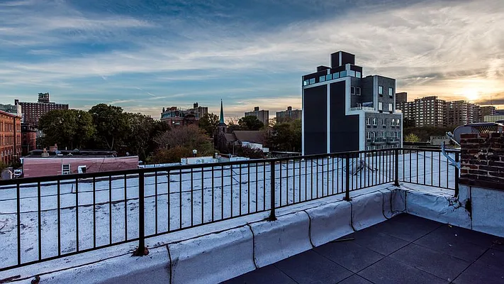 Rented by Nooklyn NYC LLC | media 62