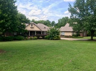 640 Harrison Bridge Rd, Simpsonville, SC 29680