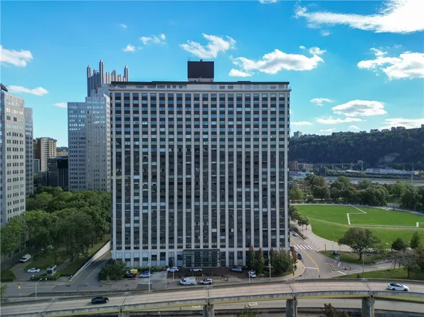320 Fort Duquesne Blvd #12JK, Pittsburgh, PA 15222