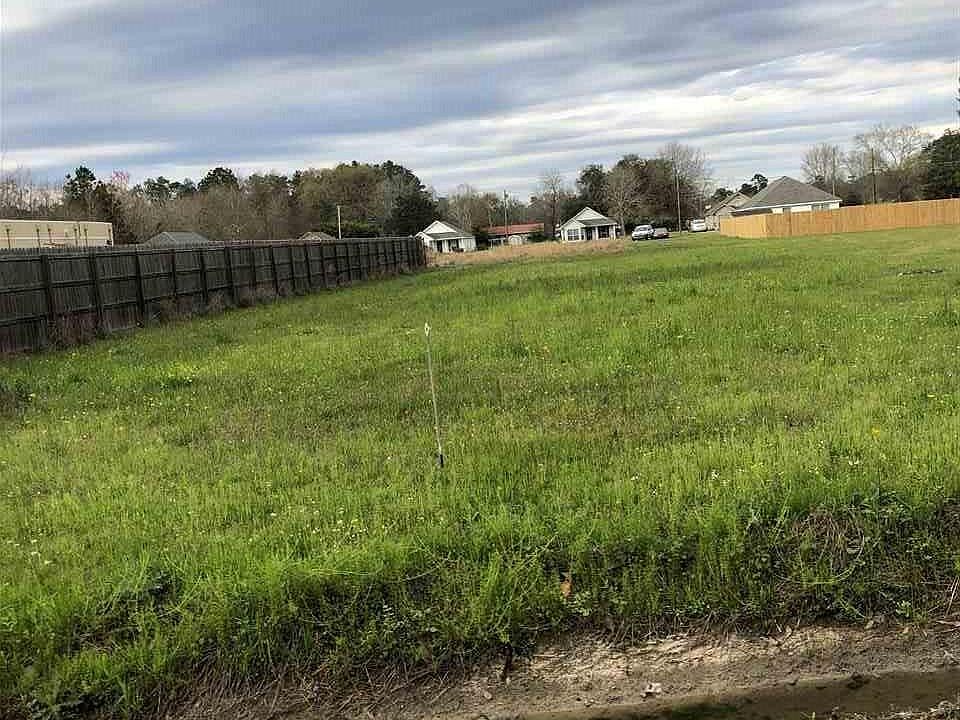 2nd image of 28599 Old Baton Rouge Hwy