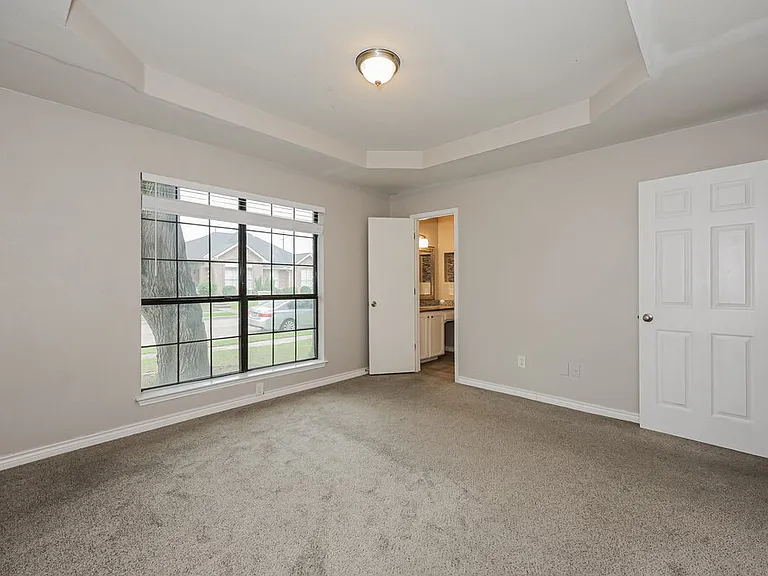 522 Chancellorsville Dr — Photo 9