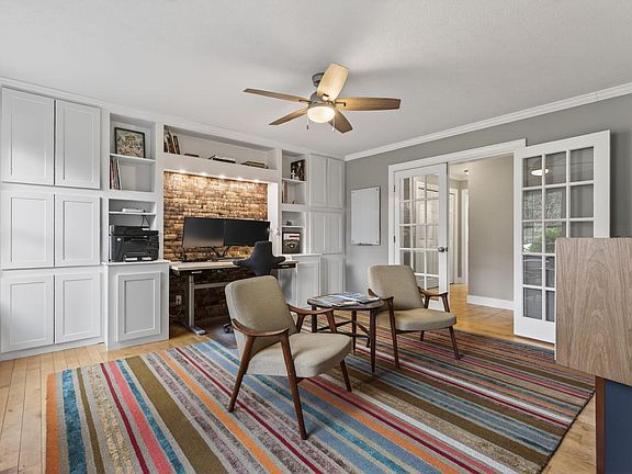 4th image of 110 Gordon Farms Road