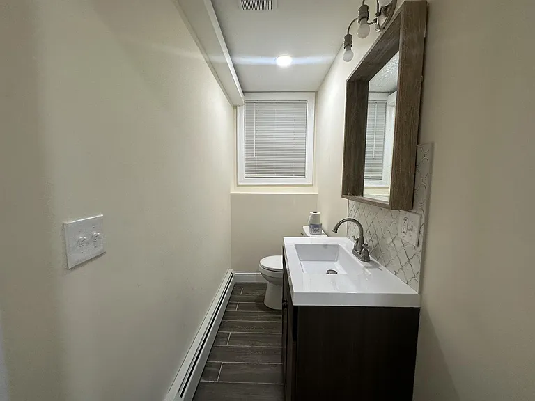 183 Jewett St #1 — Photo 4