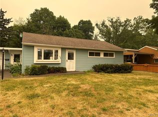 449 S Bay Rd, North Syracuse, NY 13212