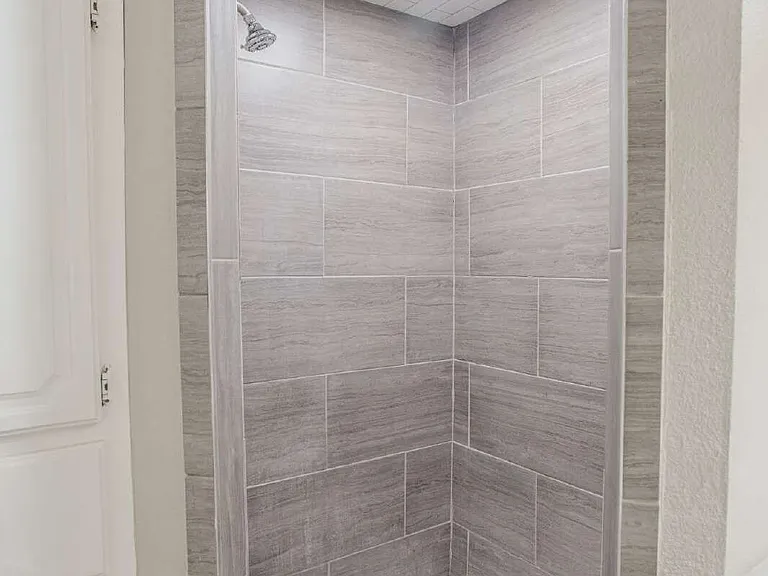 15008 Ken Rd — Photo 23