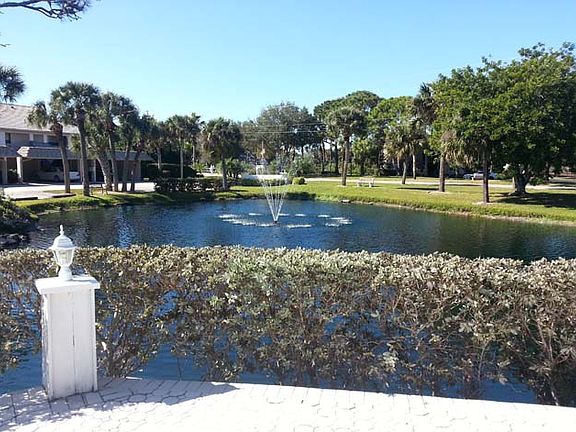 2nd image of 920 Capri Isles Blvd #112-3