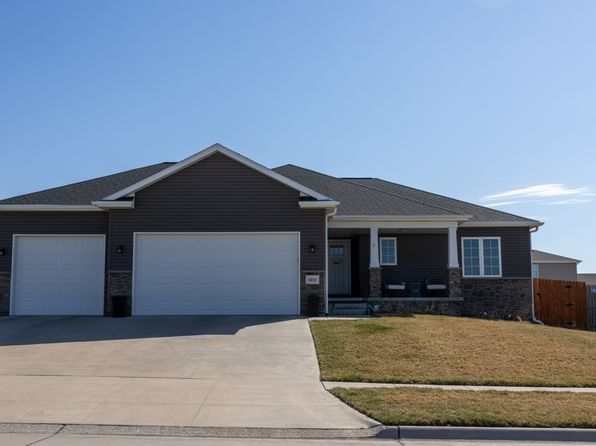 1212 Birchwood Dr