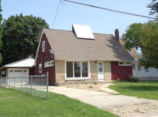 308 Emmons Ave, Kewanee, IL 61443
