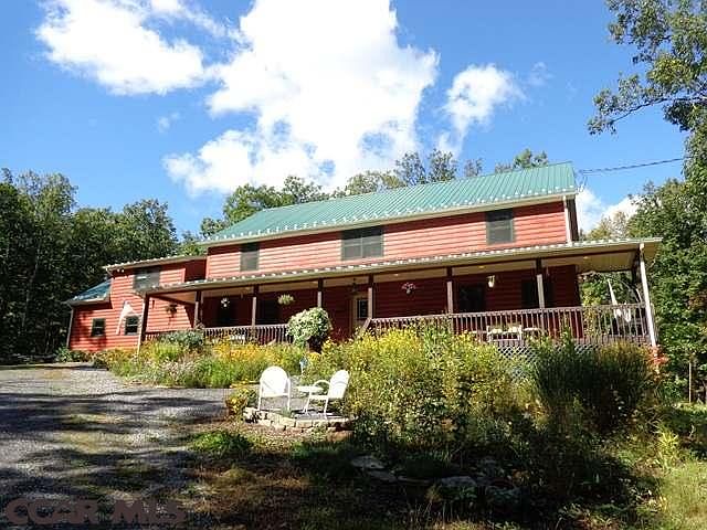 1st image of 150 Woodward Ln