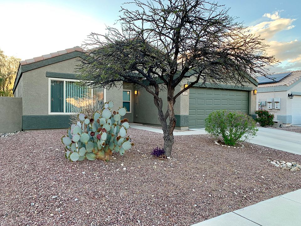 1st image of 8296 S Via De Ellsworth