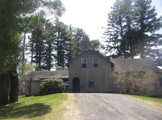 3 Glendale Middle Rd, Stockbridge, MA 01262