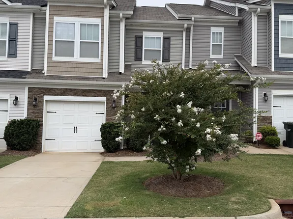 403 Yellow Fox Rd, Greer, SC 29650