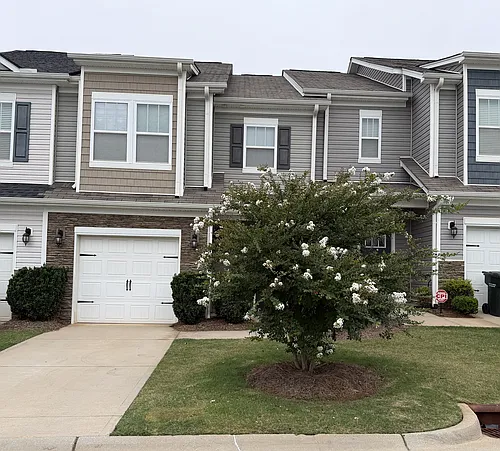 403 Yellow Fox Rd Photo 1