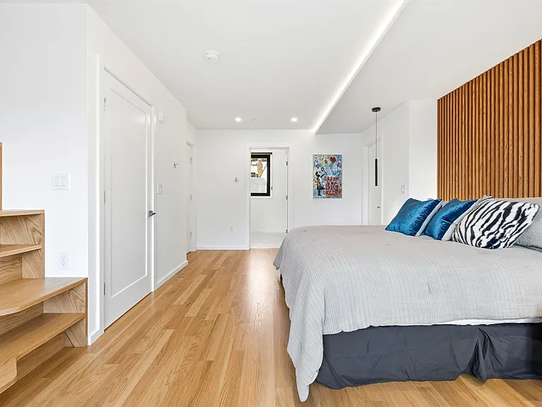 9 Algonquin Rd #2 — Photo 23