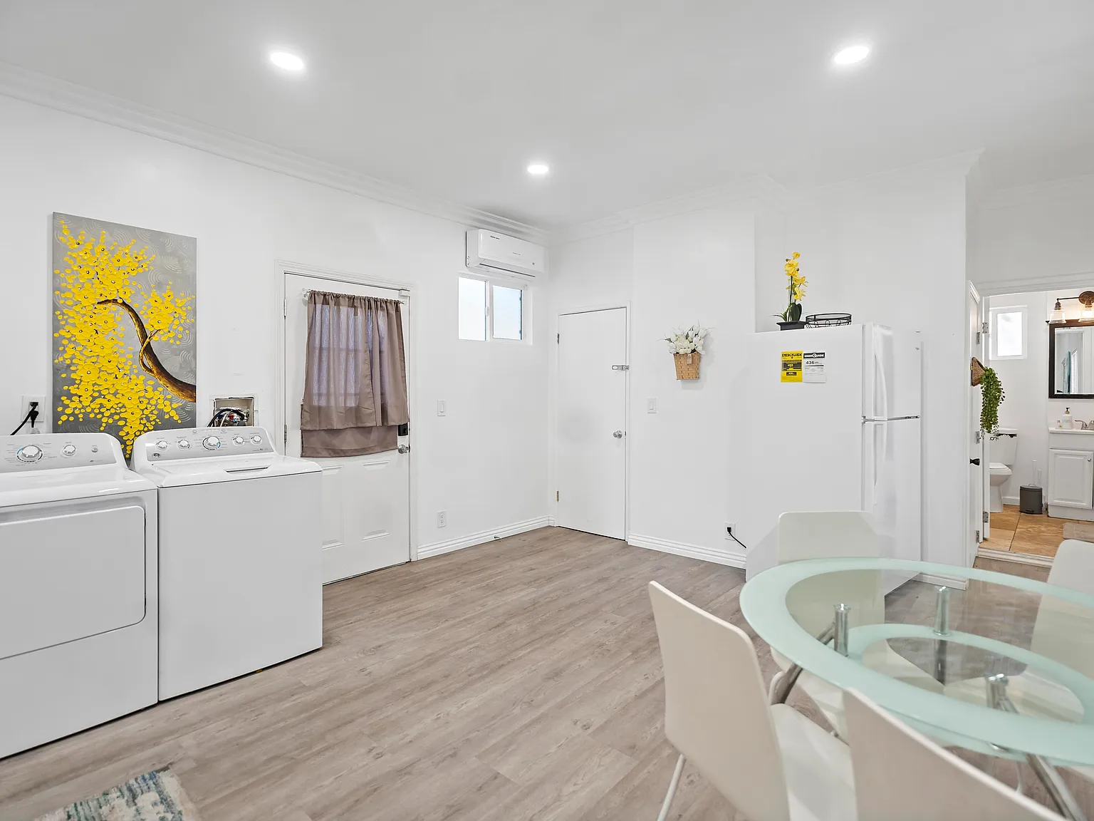 2 bed, $2,000 — Photo 3
