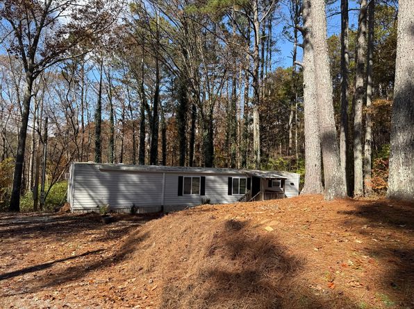 402 Refuge Valley Rd