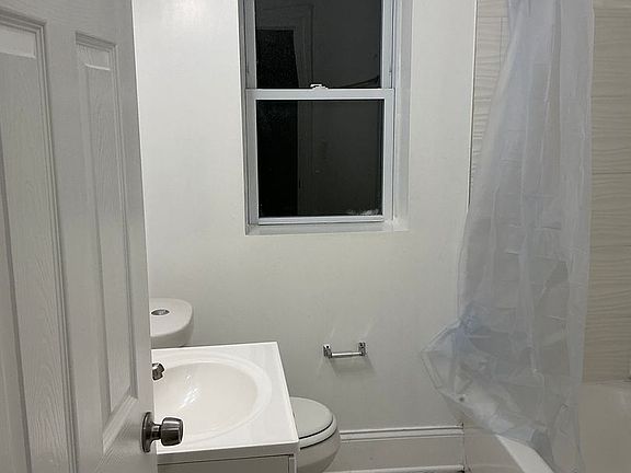4th image of 7511 S Yale Ave #7519-2E