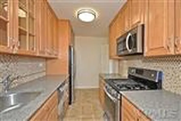 Sold by Chintan Trivedi | media 22