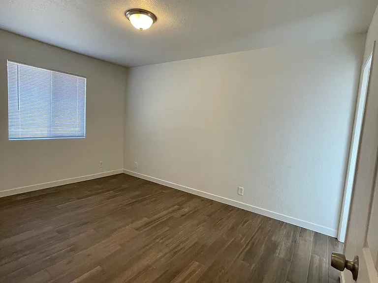 7135 Murray Ln #B — Photo 13