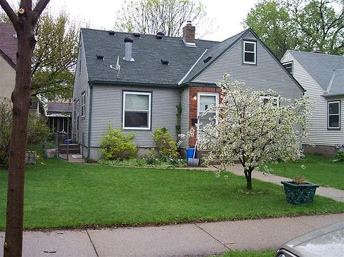 5432 25th Ave S Photo 1