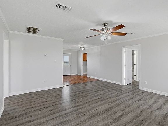 3rd image of 1351 Tall Sky Dr