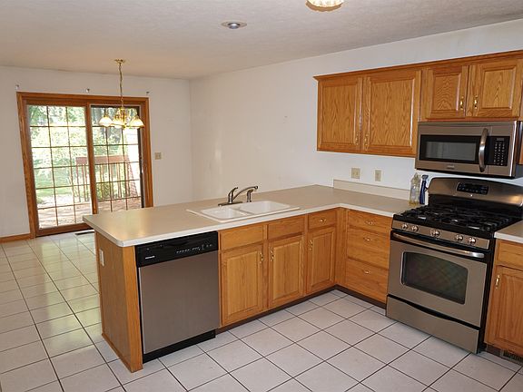 5th image of 2946 Troon Ct