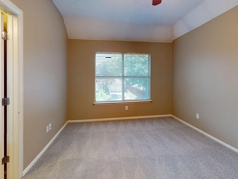 5205 Promise Land Dr — Photo 14