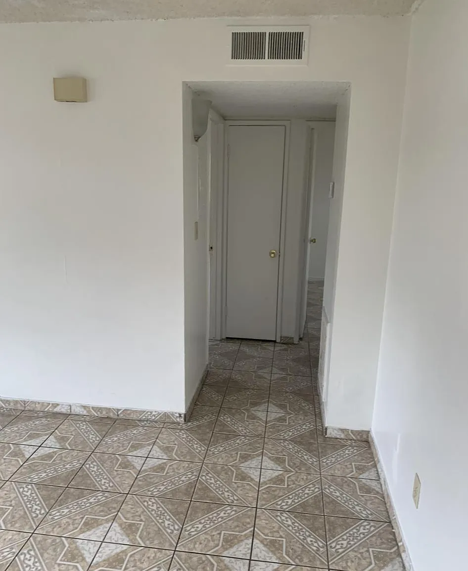 2 bed, 575 sqft, $1,400 — Photo 2