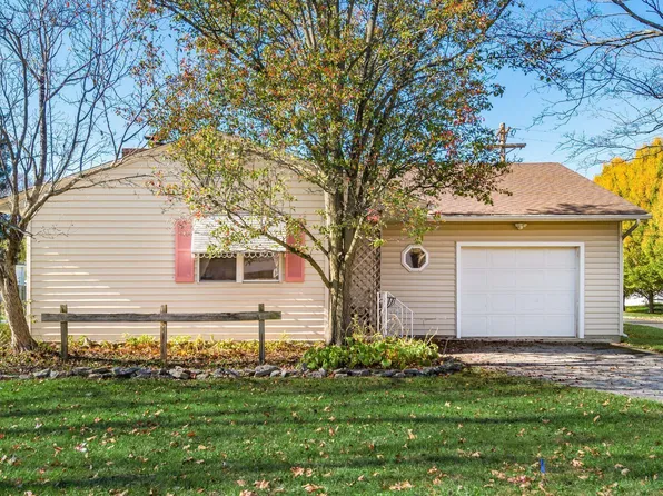10 Elizabeth St, Canal Winchester, OH 43110