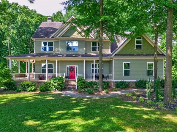 632 Geiger Rd, Jefferson, GA 30549