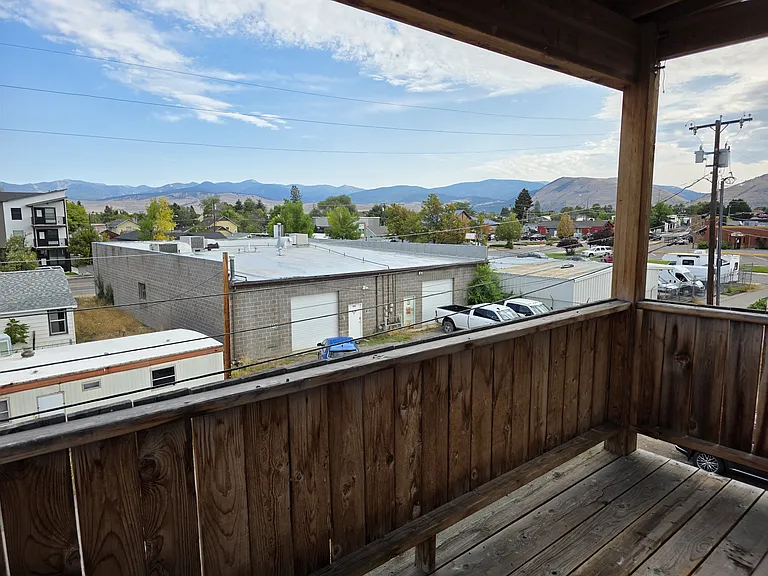 2114 Livingston Ave #B — Photo 12