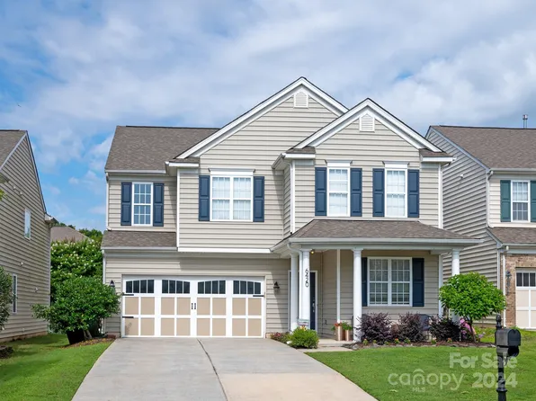 6420 Manitoba Ln, Charlotte, NC 28277