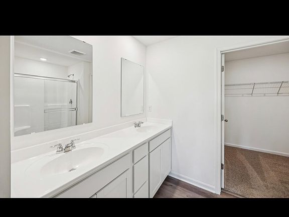 4th image of 3012 Grace Marie Way