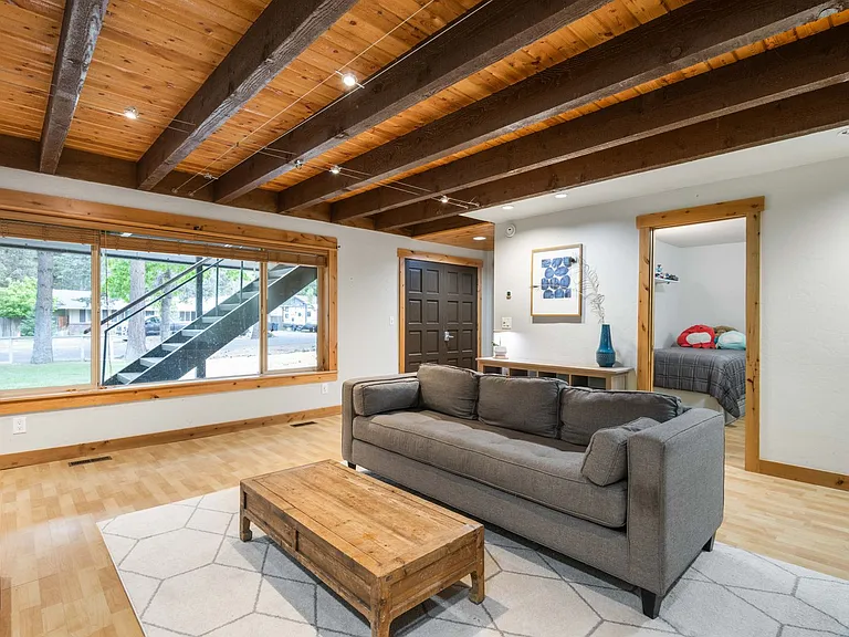 61124 Roughrider Ln — Photo 30