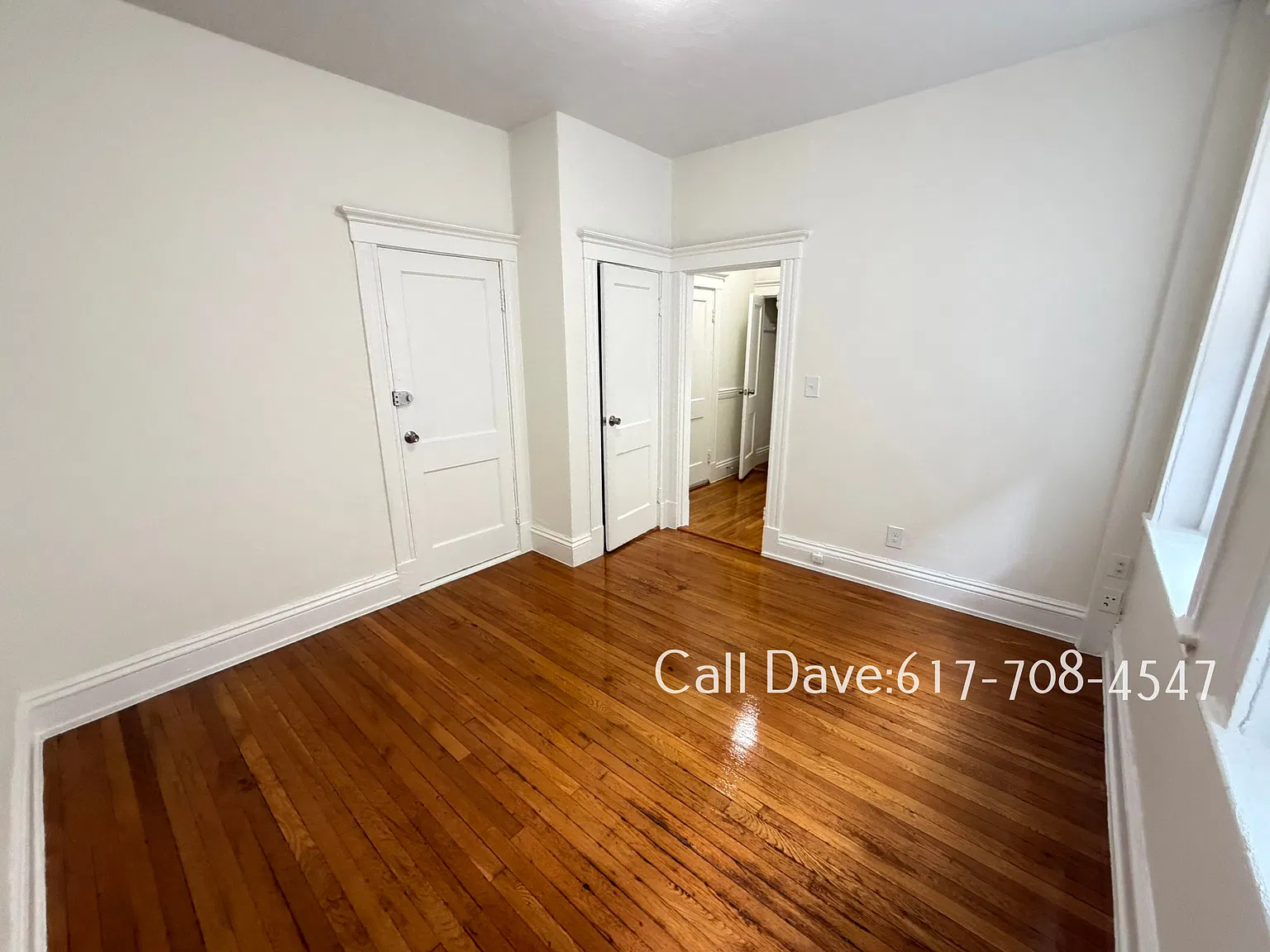 Studio, 1060 sqft, $1,856 — Photo 4