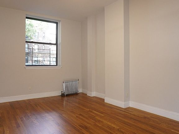 5th image of 699 Ocean Ave #A3