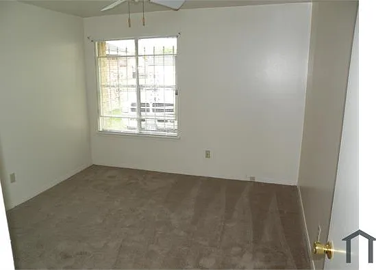 16319 Covey Run Ct — Photo 7