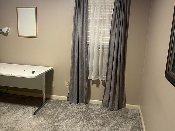 3rd image of 1218 Castleman Ave SW