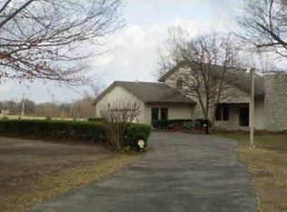 410 Woods Ln, Ardmore, OK 73401