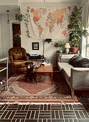 Rented by Rennit Inc.