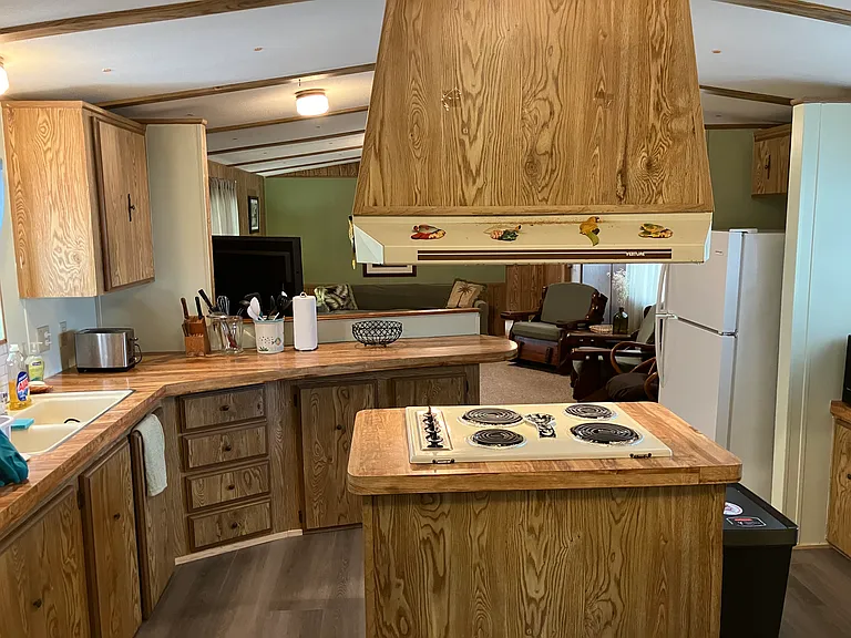 1228 Chokoloskee Dr — Photo 15