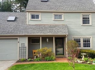 5 Penny Royal Ct #8B, Yarmouth, ME 04096