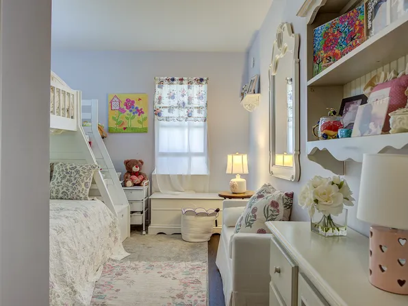 168-03 Powells Cove Boulevard image 38 of 48