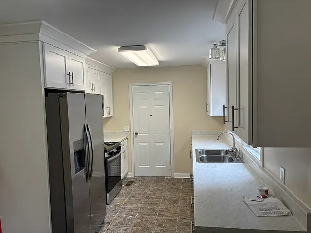 517 Overstreet Dr — Photo 13