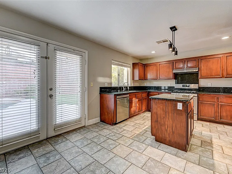 317 Greenleaf Glen St — Photo 19